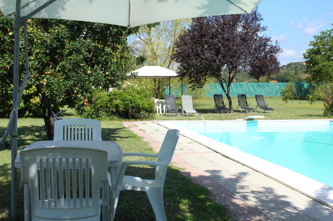 Bed and Breakfast Il Casolare Penna Exterior foto